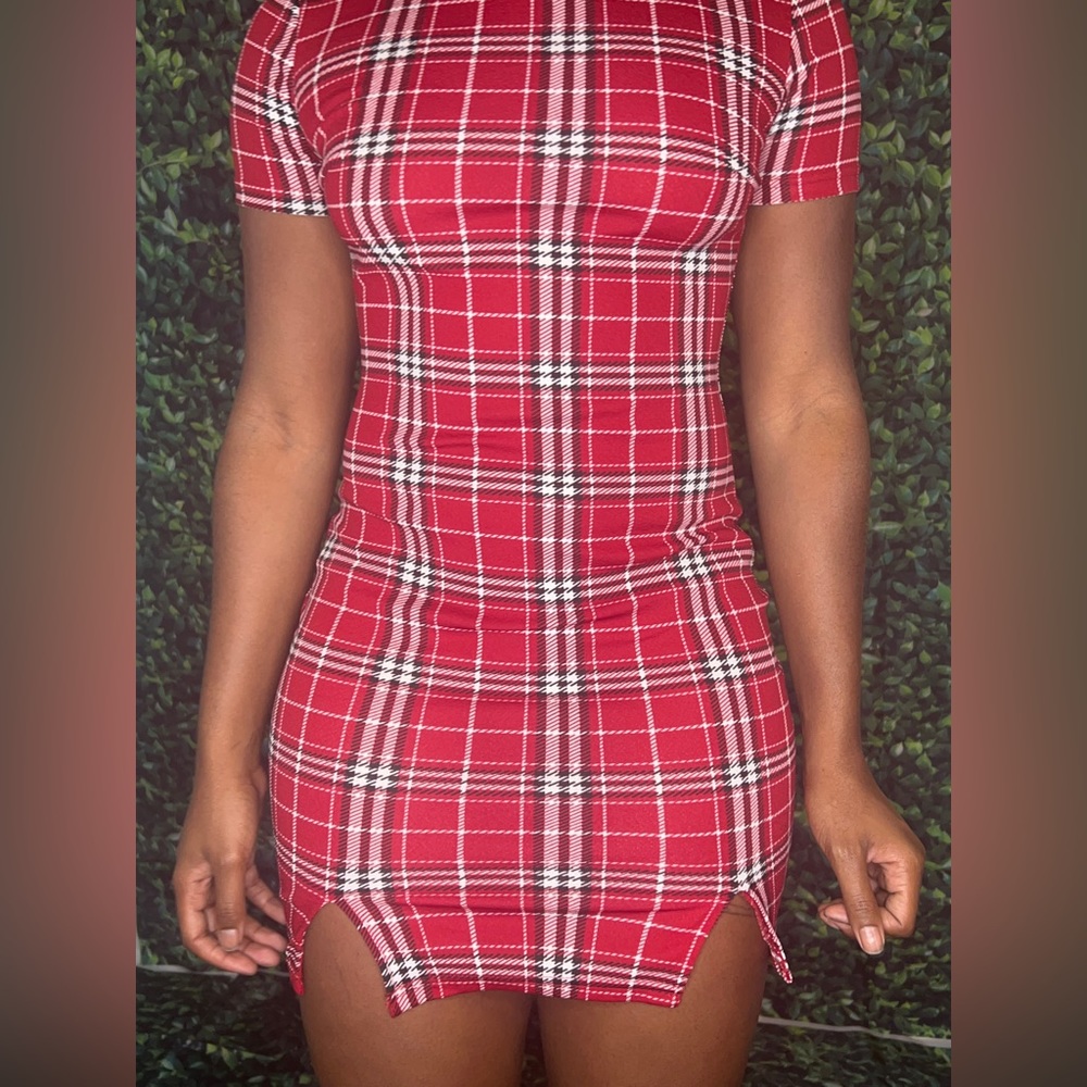 Fitted Plaid Dress - Fashion Nova